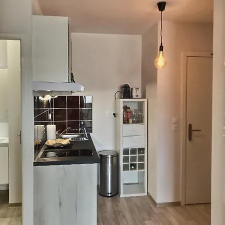 Pour 4 Personnes + Bébé Appartamento *
